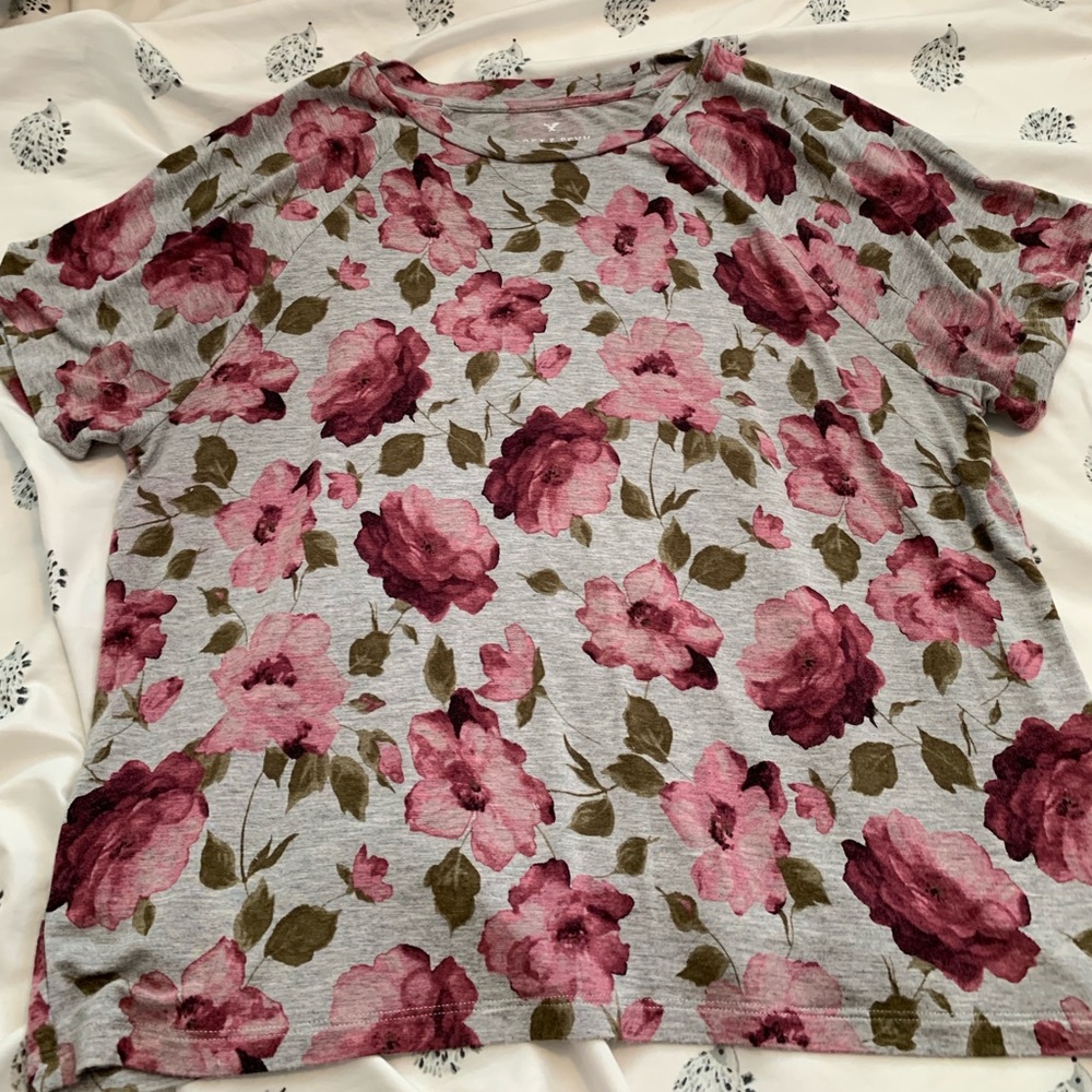 American Eagle Soft and Sexy T Shirt